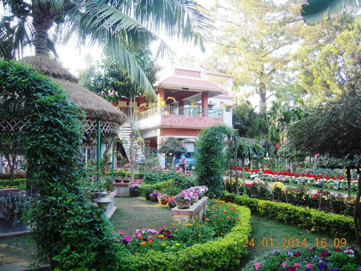 Rater Tara Diner Rabi Resort Shantiniketan Bagian luar foto